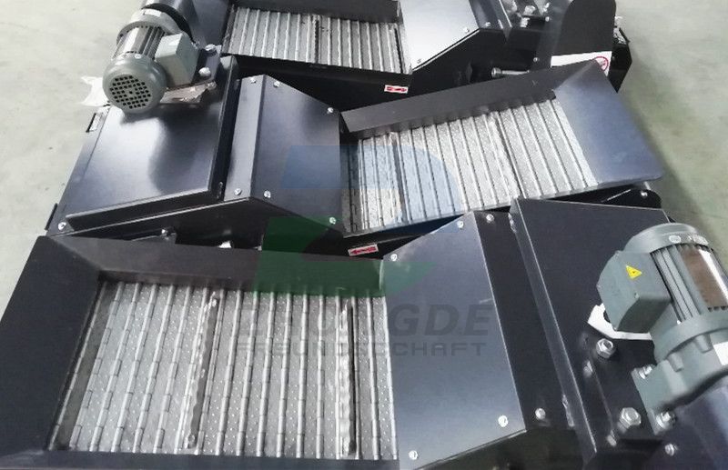VMC650 Vertical Machining Center Chip Conveyors